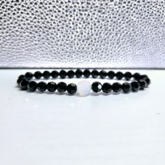 Black Round Preciosa Crystals Stretch Bead Bracelet